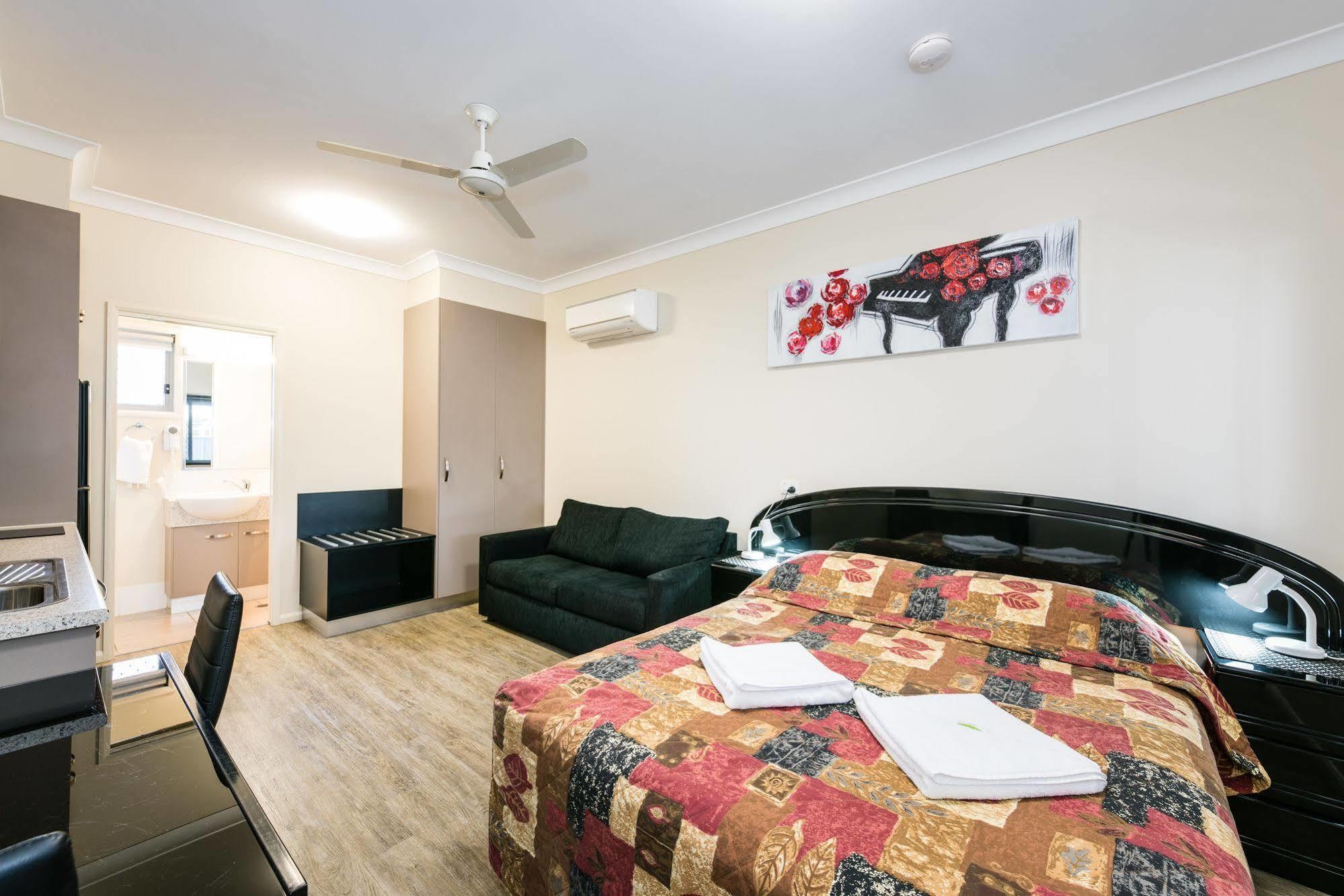 Athena Studio Units Roma Bagian luar foto